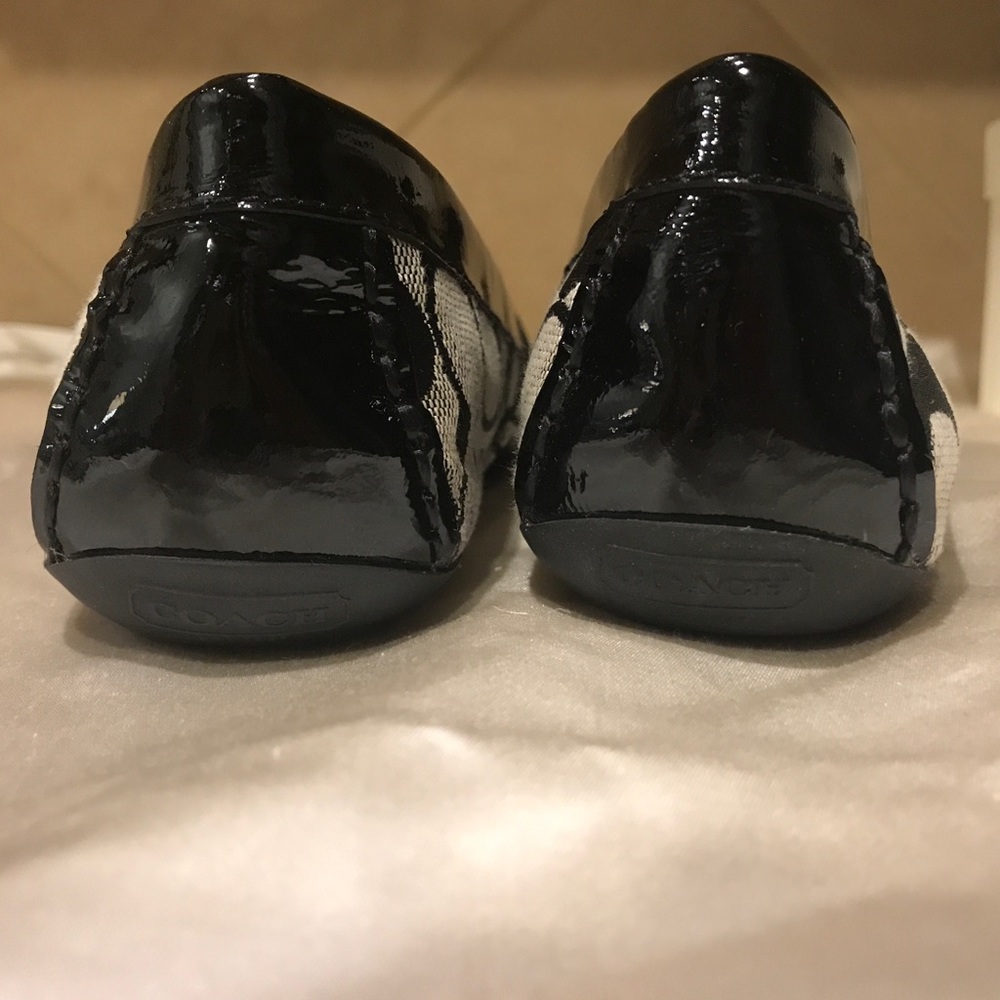 Coach Signature Black Loafers - Picture 6 of 8